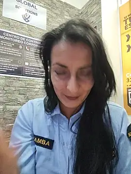 ALEJANDRA__28 - STRANGER SPANKS MY ASS IN PUBLIC!🍑