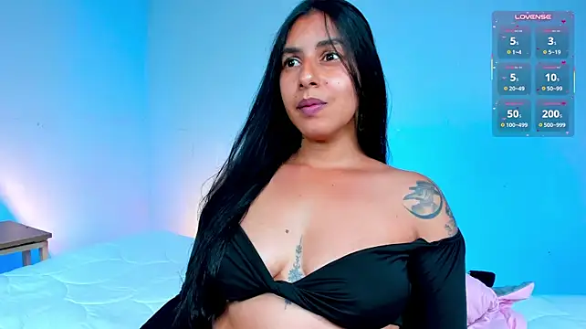 CURVY_EBONY_MILF - BOUNCE EM TITS X15 SECONDS