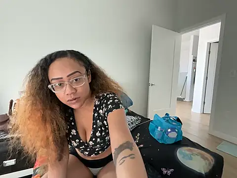 ReeseZen - Boobies out 15m