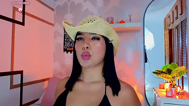 CharlotteGraay - Look at the cowgirl's ass in the doggy🤠