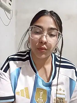 Sextwox - Flash tits