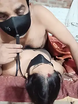 Indiansexycouple2