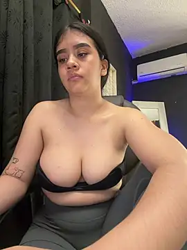 Alhaana_ - OPEN SEXY ASS!!