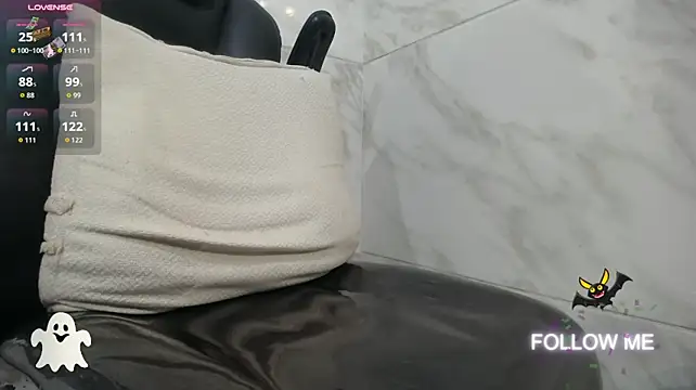 _simran_kaur330306 - finger in the ass