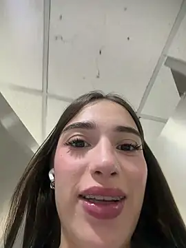Sweet_Milaa1 - OFF PANTIES !!! ITS SOO RISKY !!! 👀👀