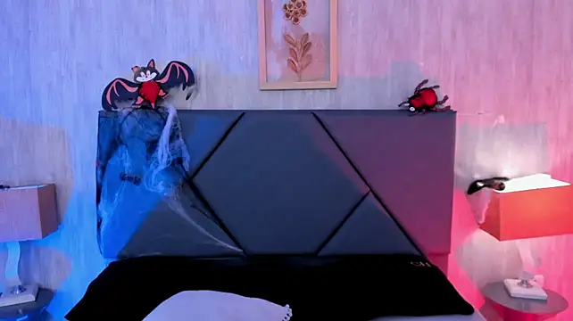 Lunaira_Deep - play with my pussy