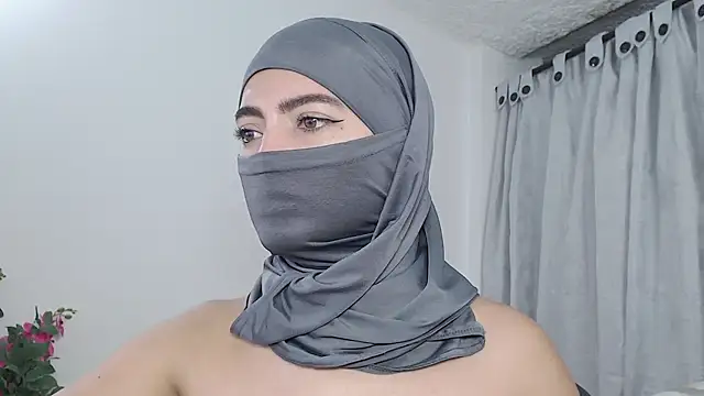 Jade_nassar - play dildo squirt