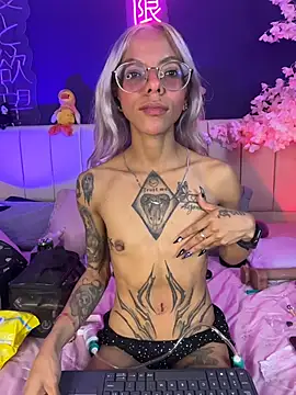 Ariaoficial - Hot sauce in holes
