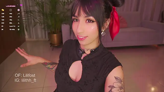 Lilithfosterr - Fingering My Ass + Oil🔥🍑