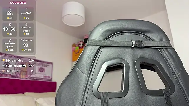 Sofialopezzzzz - Massage My Boobs🍒
