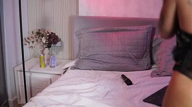 CarlottaRusso - intense hot orgasm
