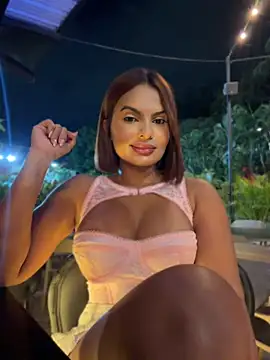 Irina_Velvett - Flahs tits in públic 😈🥴💦