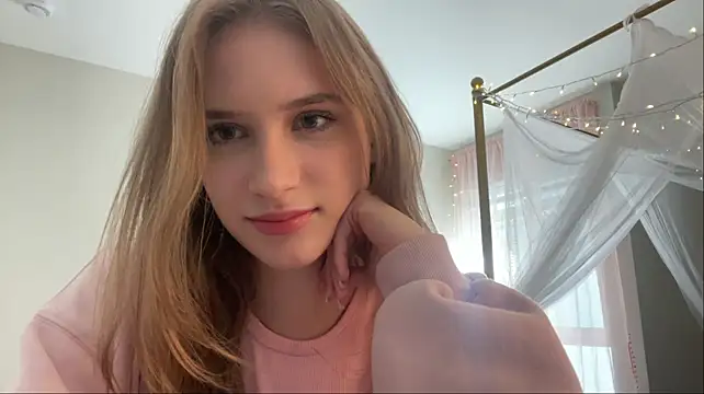 LynellMilleson - airkisses for you :3
