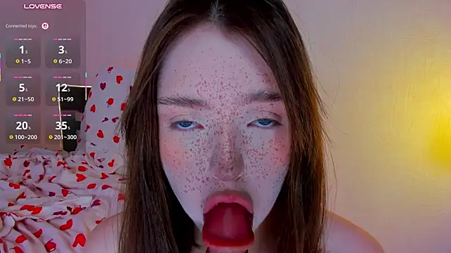 Lexxxxxxi - play tits