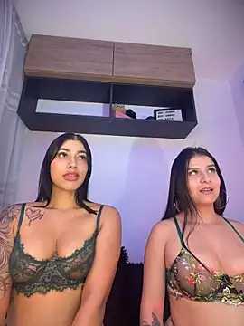 AlannaEvons - Our cum on your face 💦😈
