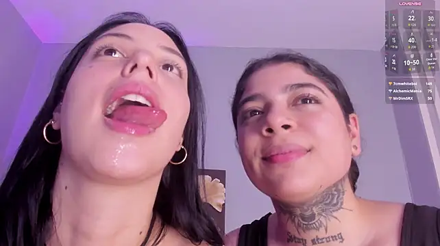 Secret_of_two_ - Show ass in a doggy position