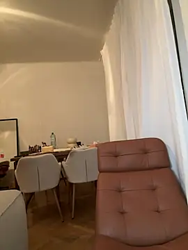 SophiiaStarr - Slapp my Ass 5 Times 💦