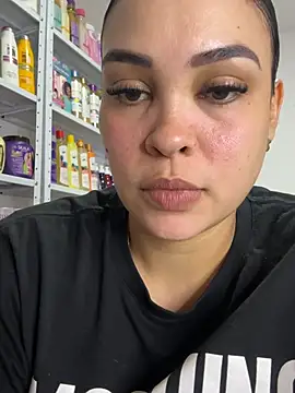 FOX_LATINA - Squirt in face