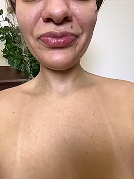 PeachChampagne - Fuder bct de 4 🐕 Fuck me in doggy pose