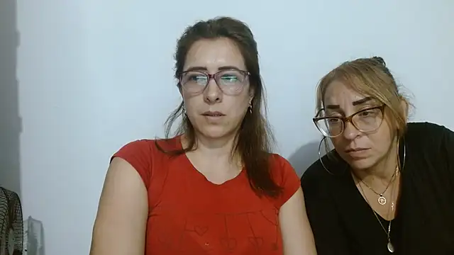 Mademonsexy - vibrator in the vagina and squir