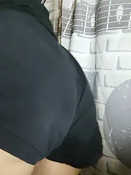 Aashikalaa's Live XXX Chat