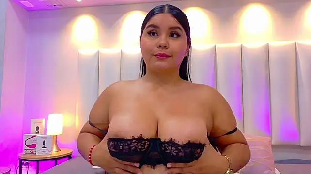 KeilyRoss - Fuck my fat, creamy pussy hard