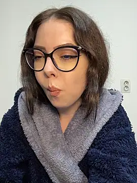 KaylaLewyss - Spank my Ass with your cock+:gift: