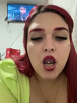 Sofi32 - twerking en tanga