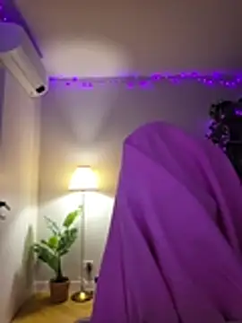 MiaRides19 - I will suck dildo 🙈🙈