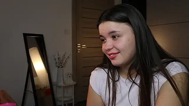 Laraaa_Loom - Dildo szopi
