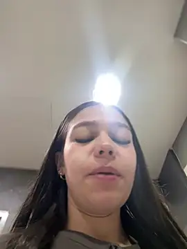 Alyshanon18 - SHOW BOOBS 🥵