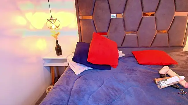 Sara_Naugty - FINGER IN MY ASS +SPANK HARDX7🍑🔥