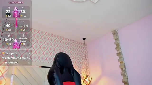 Clarise_hall3 - plug in my ass please love