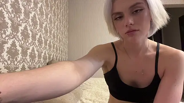 TamikaFeagler - tteasingly take off/put on heels