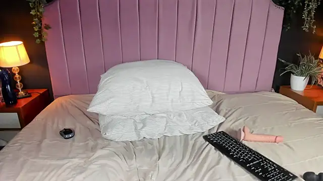 Scarlet_dh - BOUNCE BOOBS