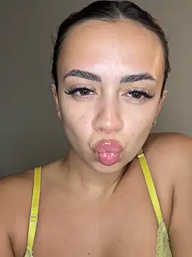 Harrietbronzex - Oil boobs🥰