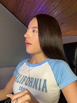 Sofia18_pinkk - Show panty 😮‍💨