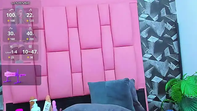 Brithanyslim - ice cube in my ass
