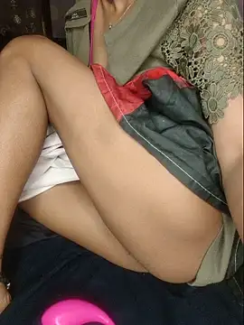Spicysaxigirl