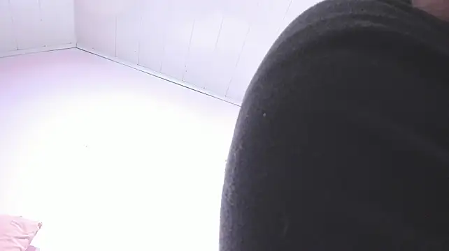 Miss_soffi_ - TWERK WITHOUT PANTIES💕