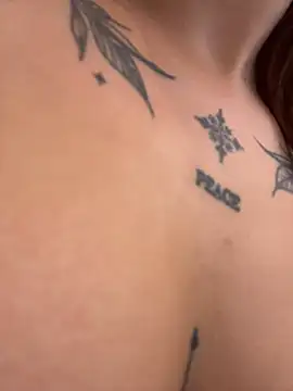 Sophie_valencia - DOMI INSIDE PUSSY IN PUBLIC+CUM+TOPLES