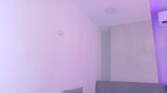Emily_bank - FINGERING PUSSY