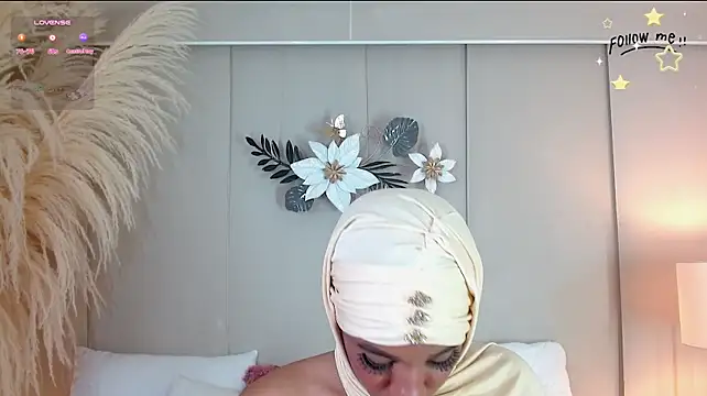 Afrodita_smith08 - 4 fingers in pussy ✌