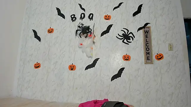 Room_couplehot