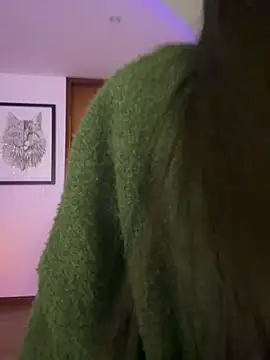 Aly_golden_ - open pussy last tip 4 vid pm