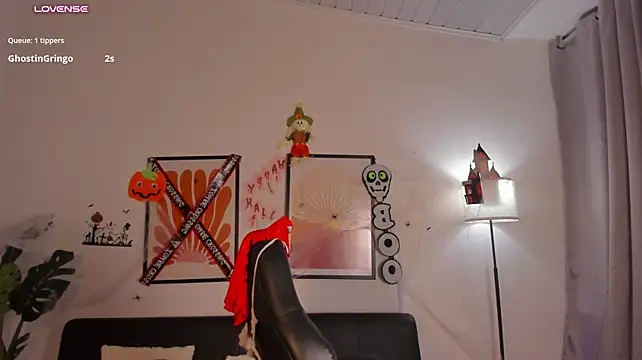 Nova_silk - FINGERINS MY PUSSY👅💦