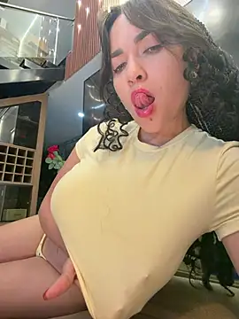 HannaBeckett - Playing with and Sucking my TITS💦💦💦