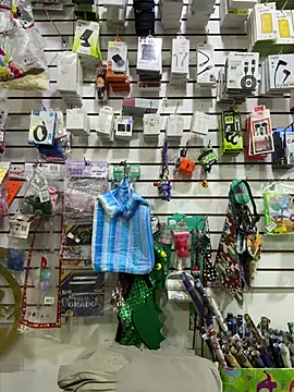 Rousse92 - naked in the store😋🥵