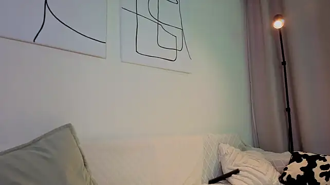 Aesthetics__tease - suck finger