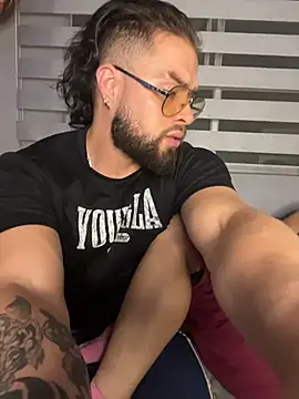 Damonylilith's Live XXX Chat